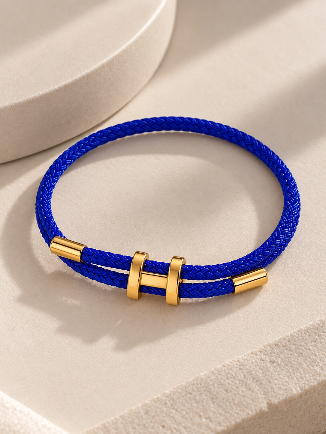 سوار ستانلس ستيل 316L بحرف H – حبل مجدول أزرق وذهبي | مقاوم للصدأ – Unisex Bracelet Adjustable