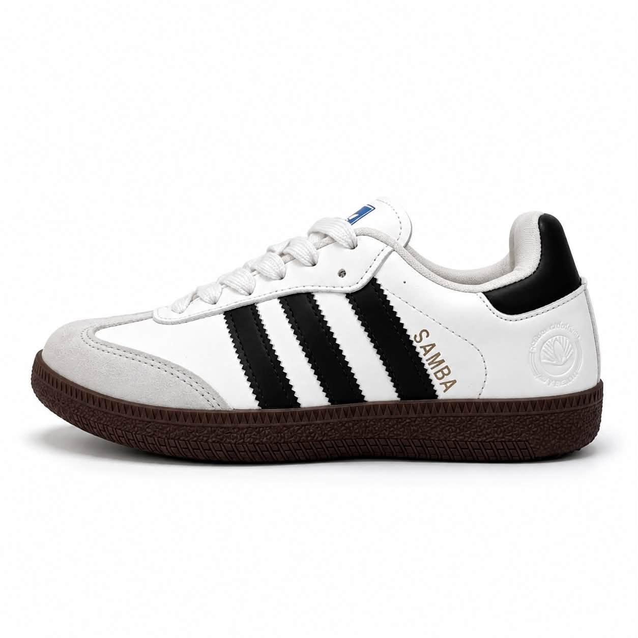حذاء رياضي أسود ورمادي بتفاصيل بيضاء | Men's Black & Grey Sneakers - White Accents