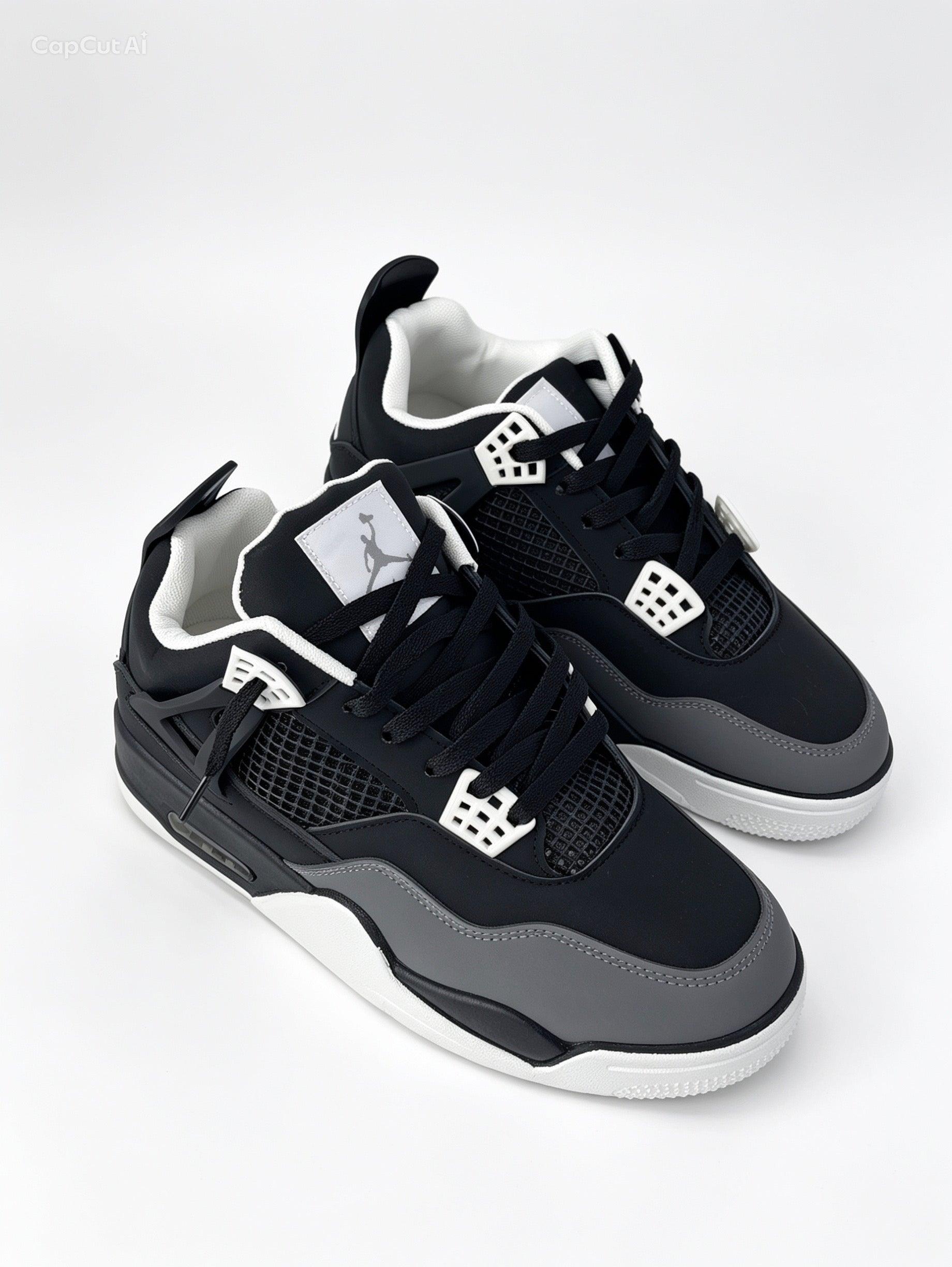 حذاء رياضي أسود ورمادي بتفاصيل بيضاء | Men's Black & Grey Sneakers - White Accents