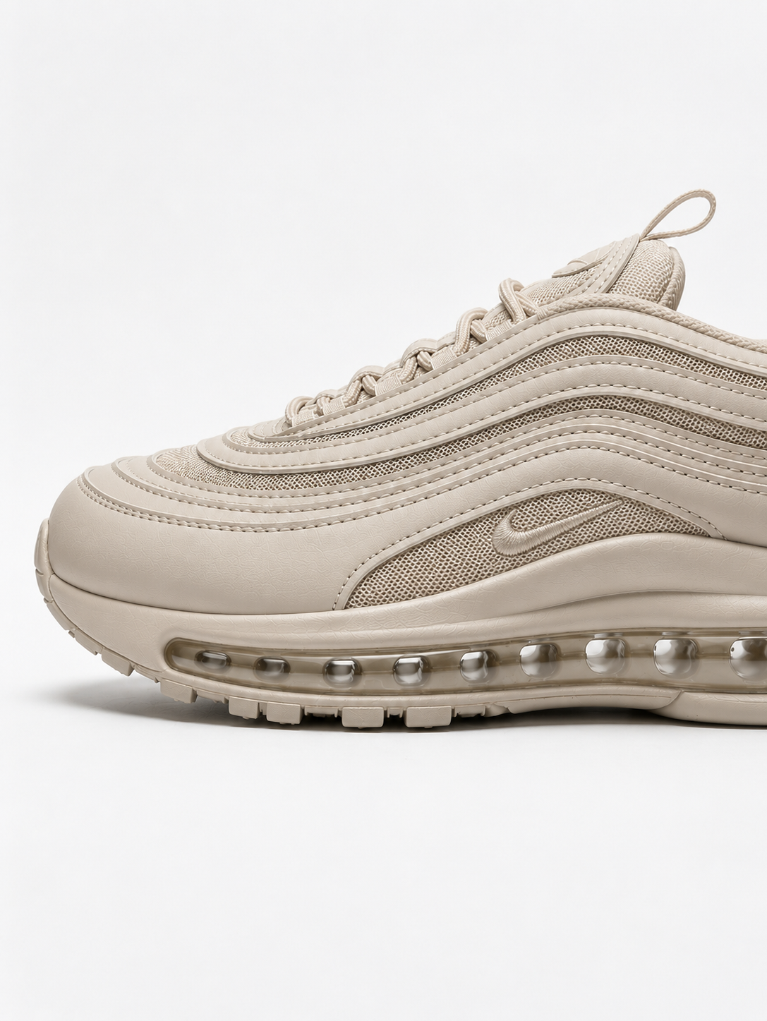 حذاء رياضي أبيض  مائل للبيج تصميم مموج - سول شفاف | Women's White Wavy Design Sneakers - Clear Sole