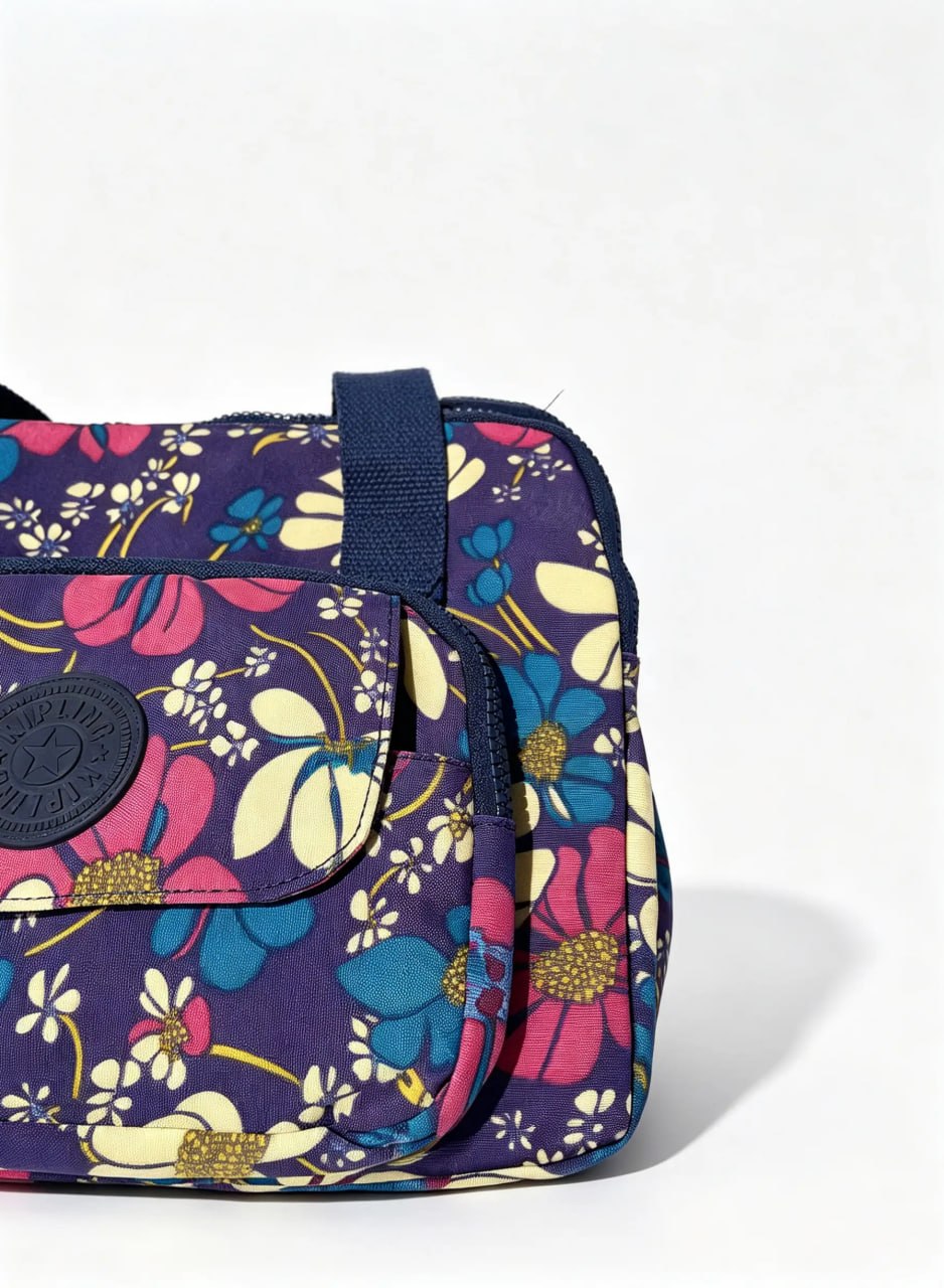 شنطة يد حريمي بطبعة زهور كحلي وأحمر ملونة | Women's Navy & Red Floral Print Handbag
